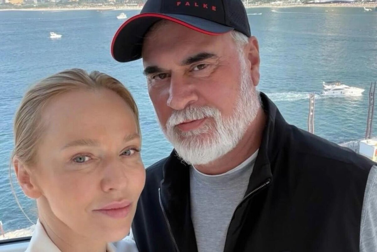    Валерий Меладзе с женой Альбиной Джанабаевой Социальные сети