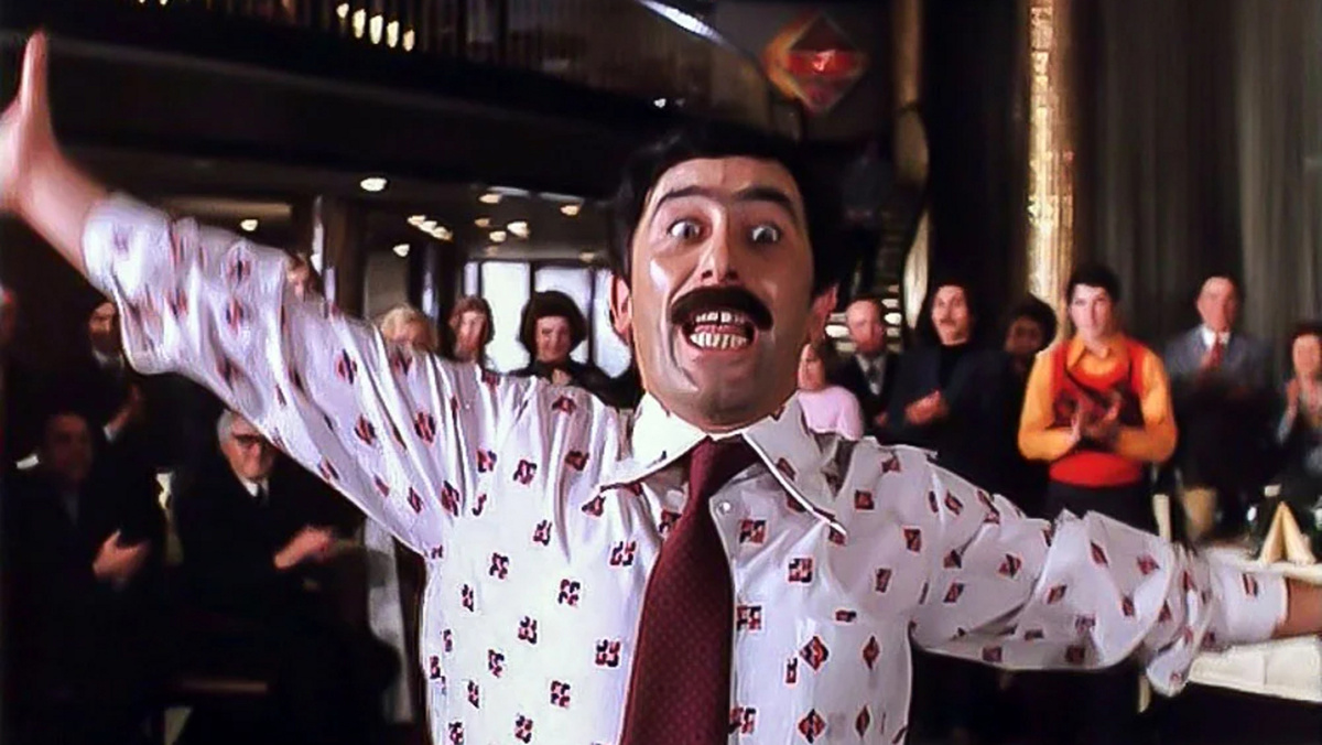 Валико Мизандари, тнцет шалахо с Рубик-джаном (😂😂😂) Хачатряном. Вот после таких застолий и требуются хаши!