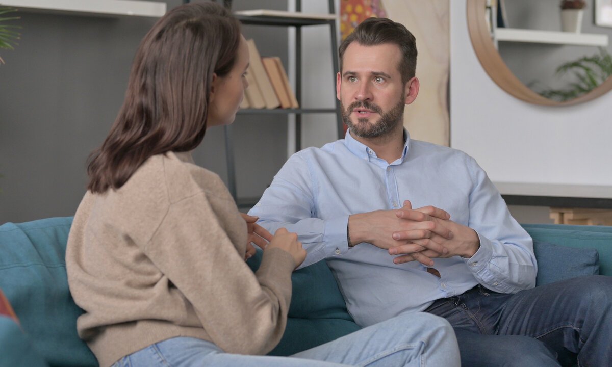 Почему женщине не стоит звать мужчину жить к себе, даже если это любовь