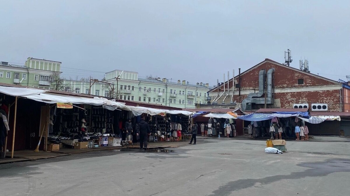    Канавинский рынок в Нижнем Новгороде — одно из старейших торговых мест города   newsnn.ru