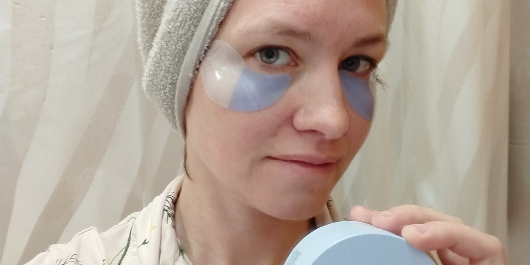 Как я экономлю на уходовой косметике. Посмотрим, что стоит в моей ванной