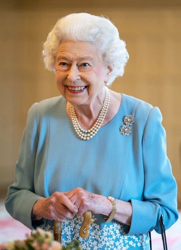 Королева Елизавета II