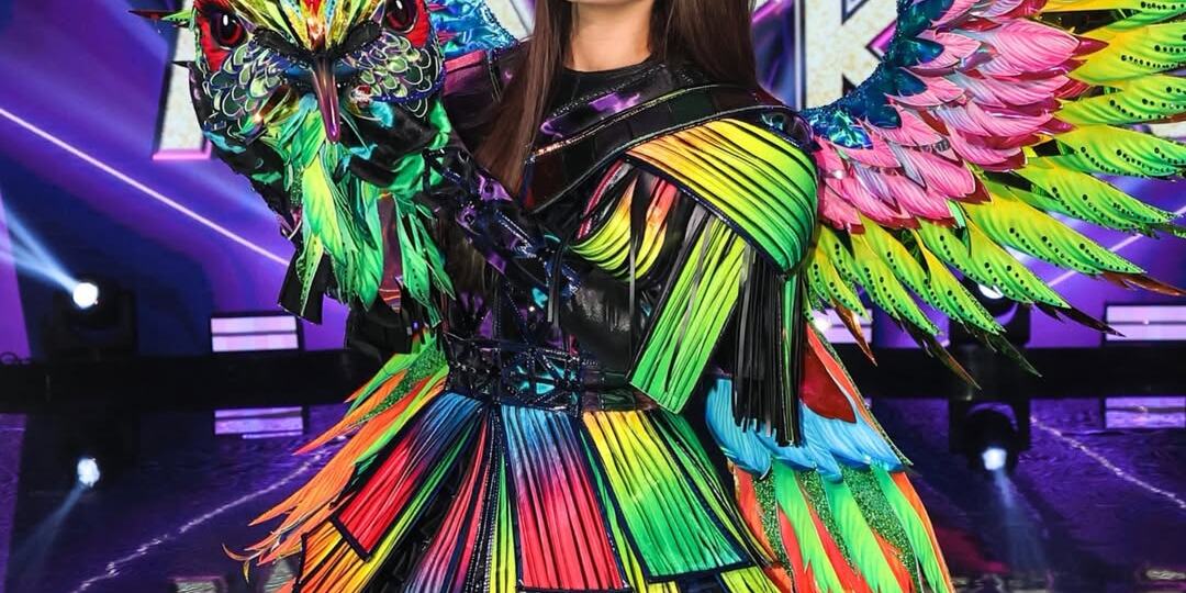 «Как же я буду жить без моей птички»: Зара поделилась эмоциями после разоблачения в шоу «Маска»