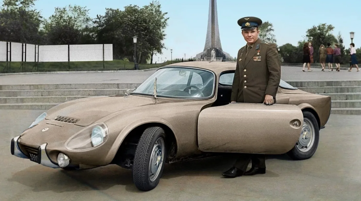 Юрий Гагарин и спорткупе Matra Bonnet Djet V.