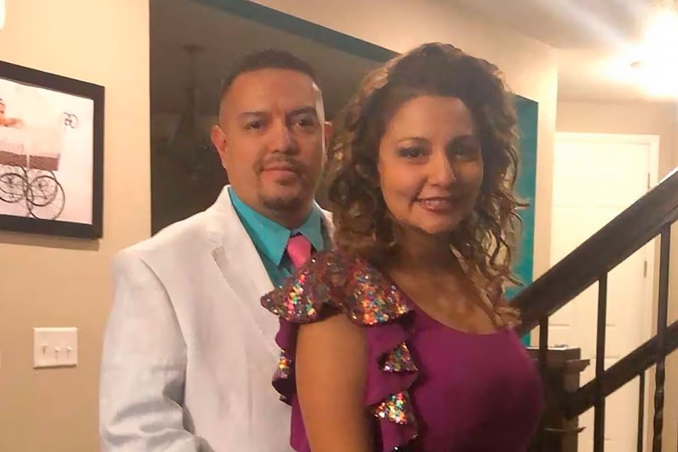    Селина Кинонес после анализа ДНК узнала, что ее муж - ее двоюродный брат социальные сети