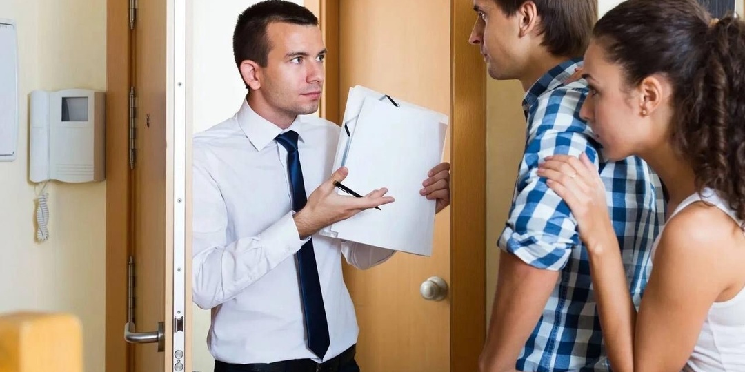 Неожиданное последствие сдачи недвижимости: как арендатор обманом продал чужую квартиру, и чем завершилось дело в суде