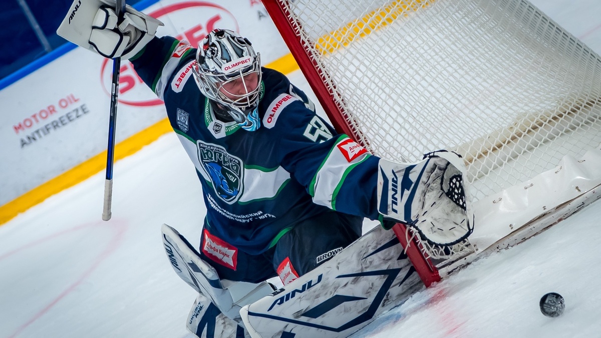    Вратарь «Югры» Владислав Сухачёв оформил свой первый «сухарь» в этом плей-офф