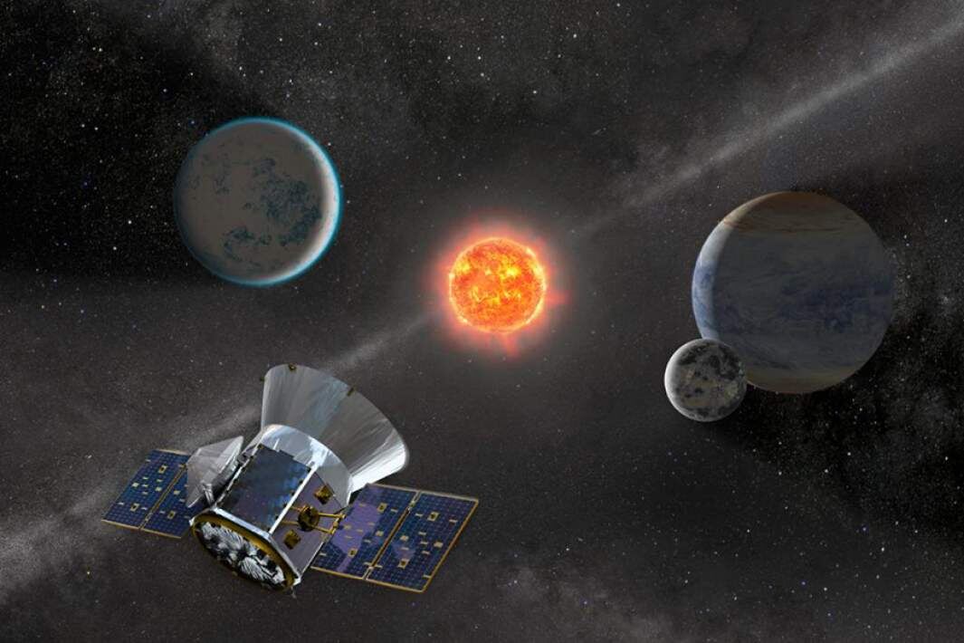 Космический телескоп TESS в открытом космосе (рисунок)
Фото: Global Look Press/NASA