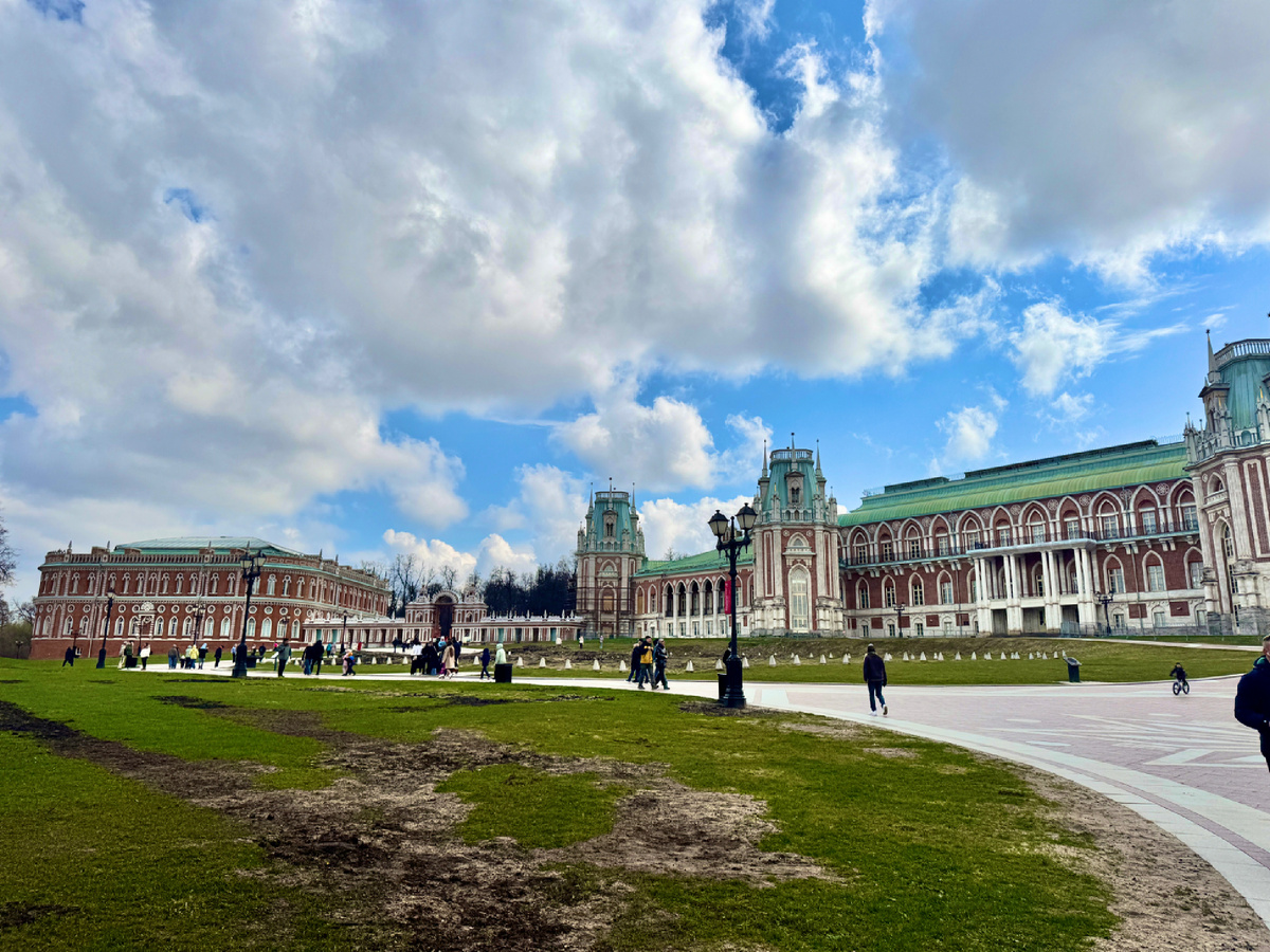 Большой дворец, парк "Царицыно". Фото автора.