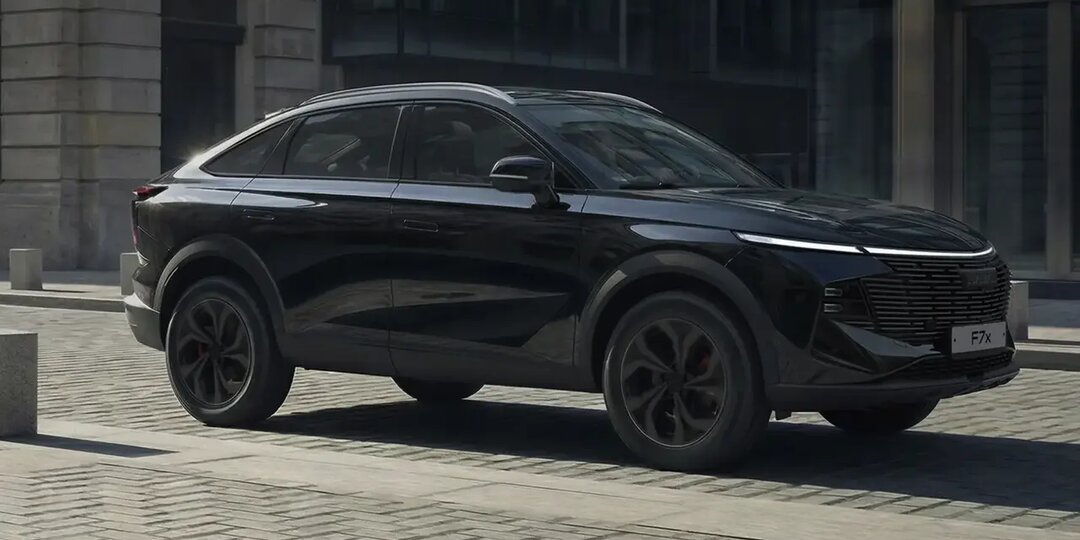 В России внезапно обновился популярный кроссовер Haval. Сколько стоит новый Haval F7x 2026 года