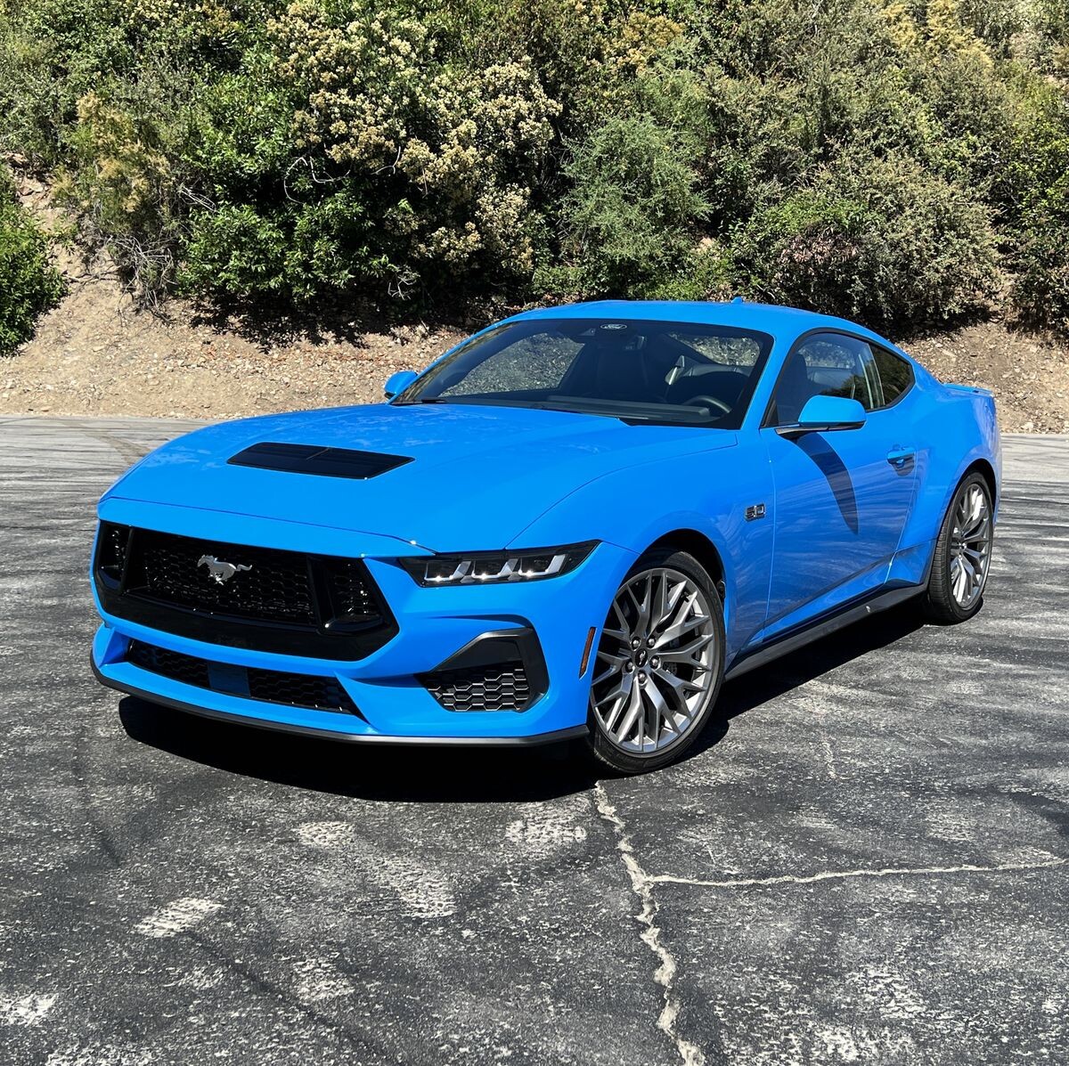 Референсное изображение "Ford Mustang GT"
