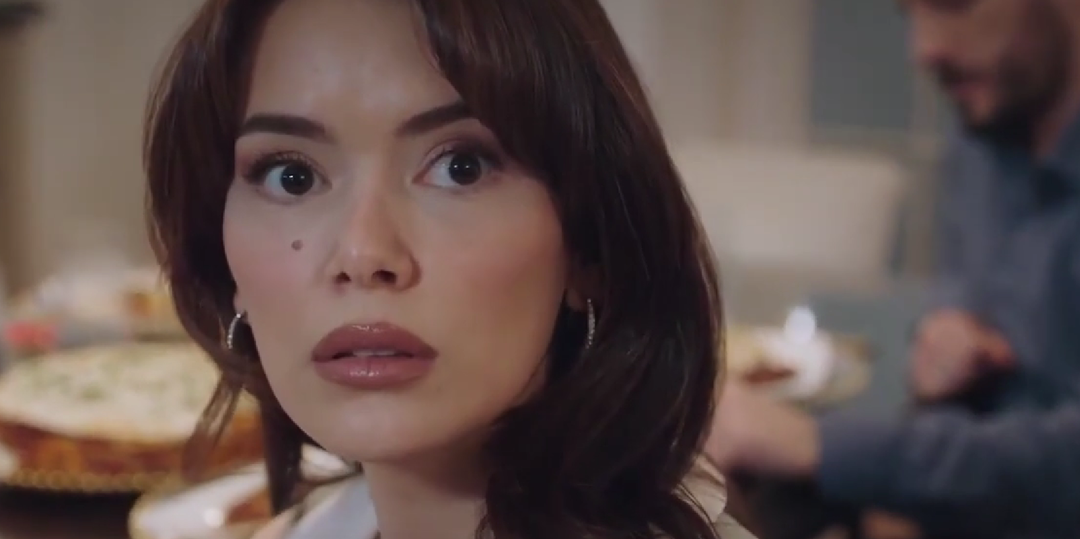 Единственную оставшуюся положительную героиню в Клюквенном щербете, тоже сделали непорядочной