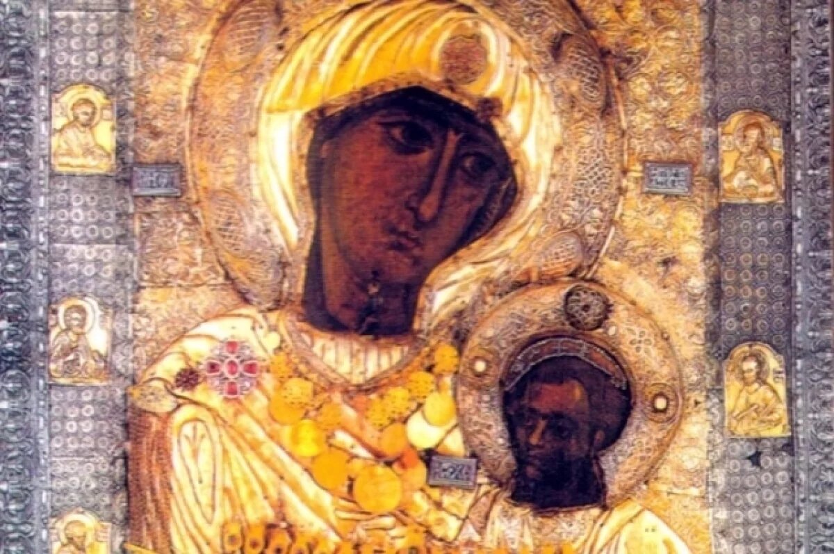    Икона Иверской Божьей матери из Афонского монастыря