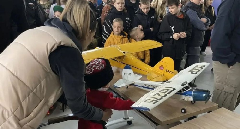 В ВУЦ в Майкопе провели лекцию к 65-летию легендарного полета Юрия Гагарина