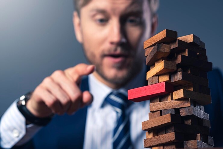 Внутренняя система управления рисками: как избежать блокировки счетов, штрафов и потери бизнеса