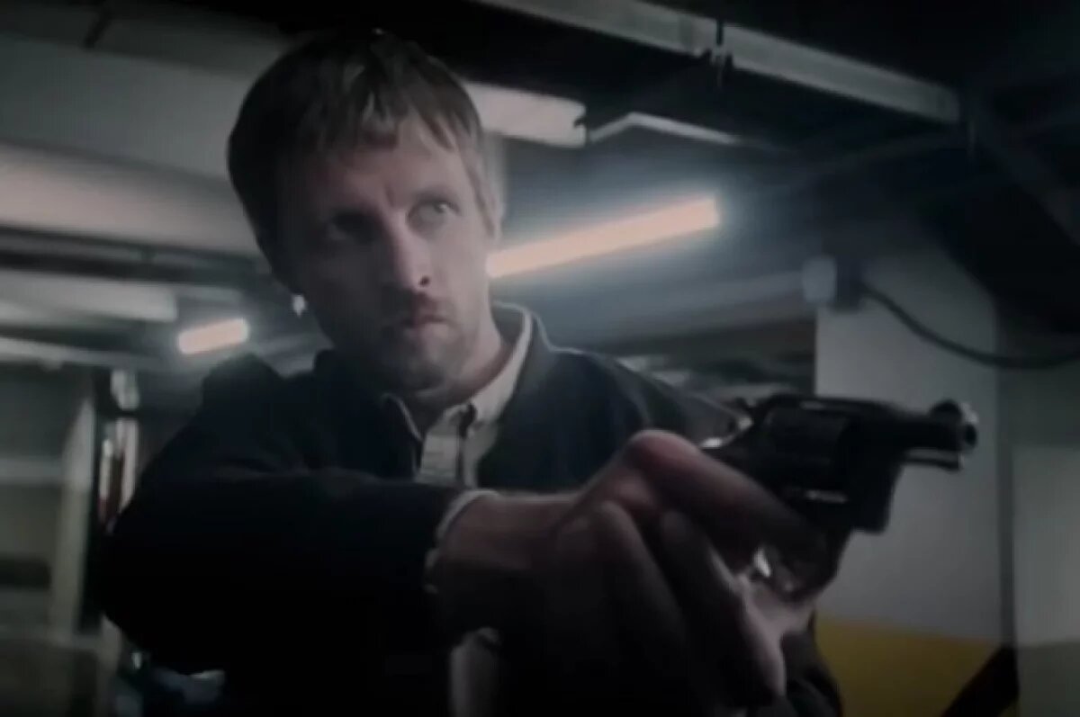    Актёр Серзин заявил, что роль в «Эль Русо» потребовала языковой подготовки