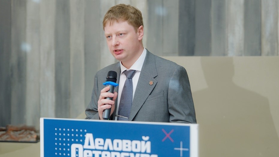    Александр Кошелев, начальник Управления развития инфраструктуры Комитета по промышленной политике, инновациям и торговле Санкт-Петербурга Автор фото: Валентин Беликов / "ДП"
