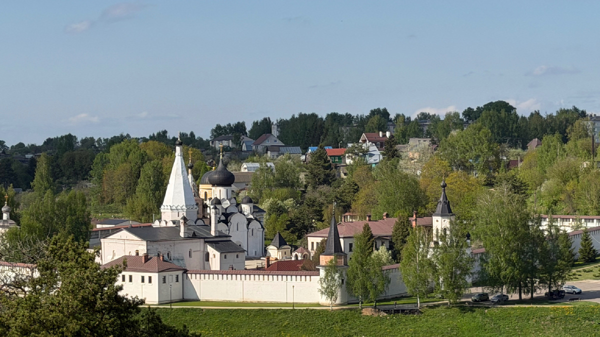 Старица, город со всех сторон