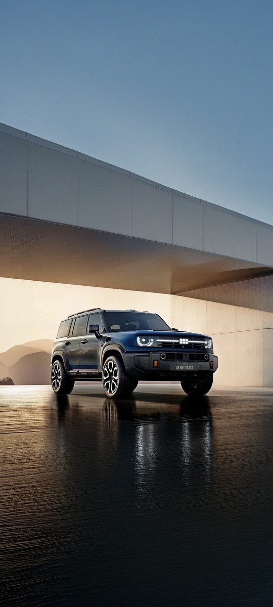    Geely Galaxy Battleship 700