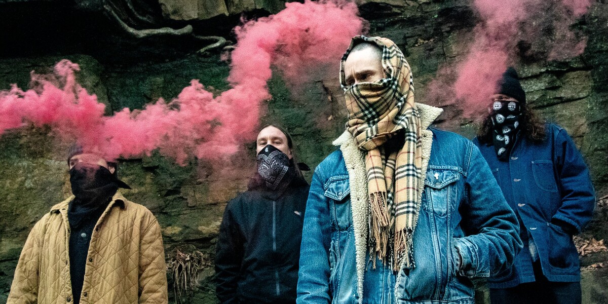 Группа продолжает начатую когда-то линию