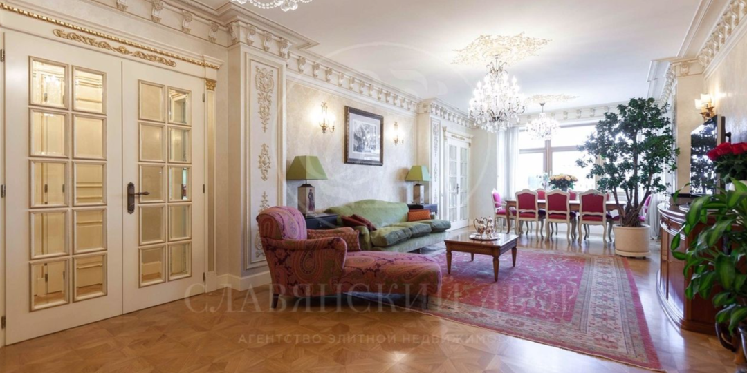 Квартира Аллы Пугачёвой на Арбате выставлена на продажу