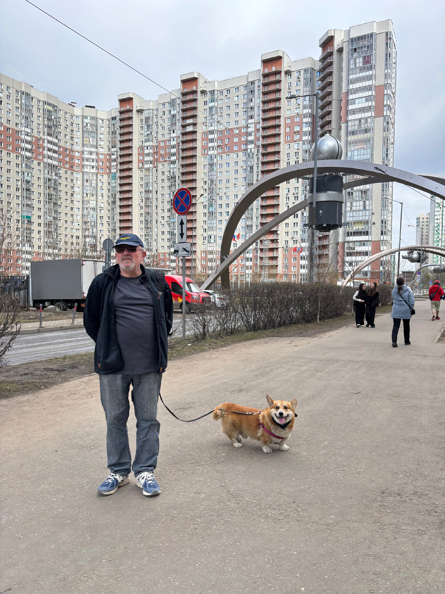 На бульваре космонавтов в городе Красногорск