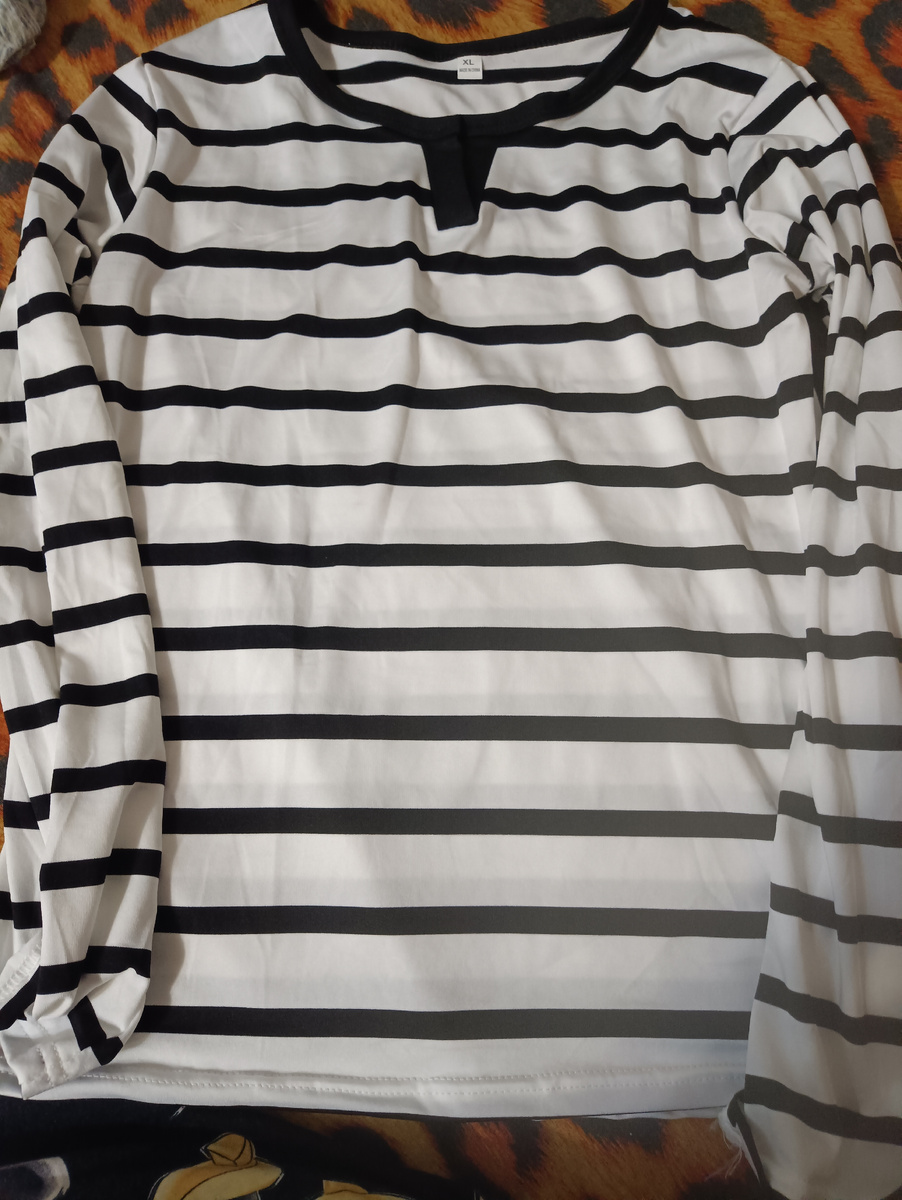 Лонгслив с Озон из Китая