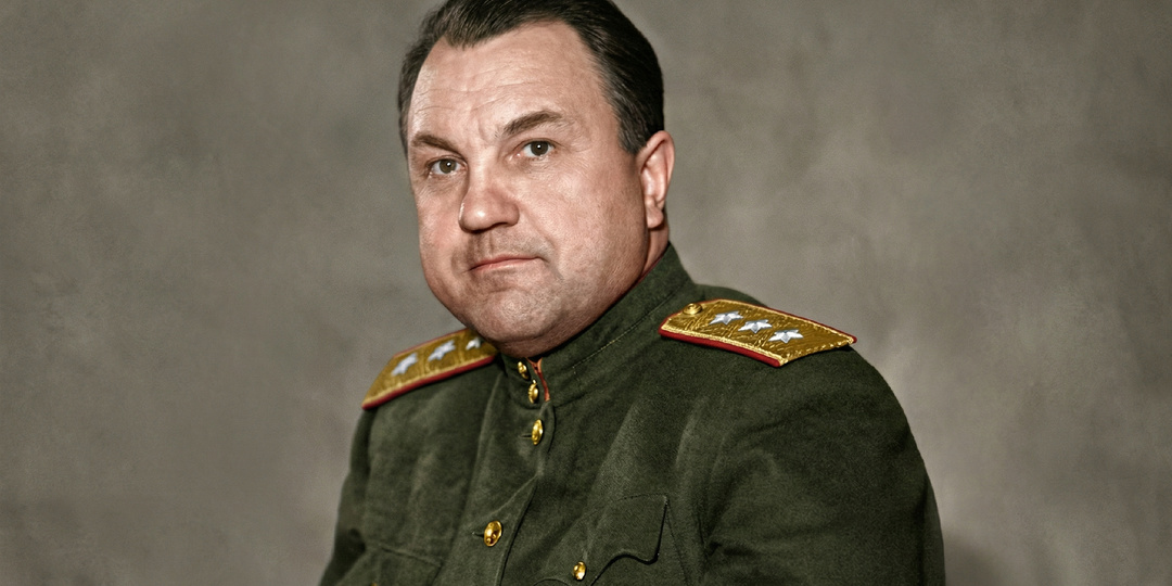 Сломали всех - кроме него: как главный чекист страны пережил собственные методы