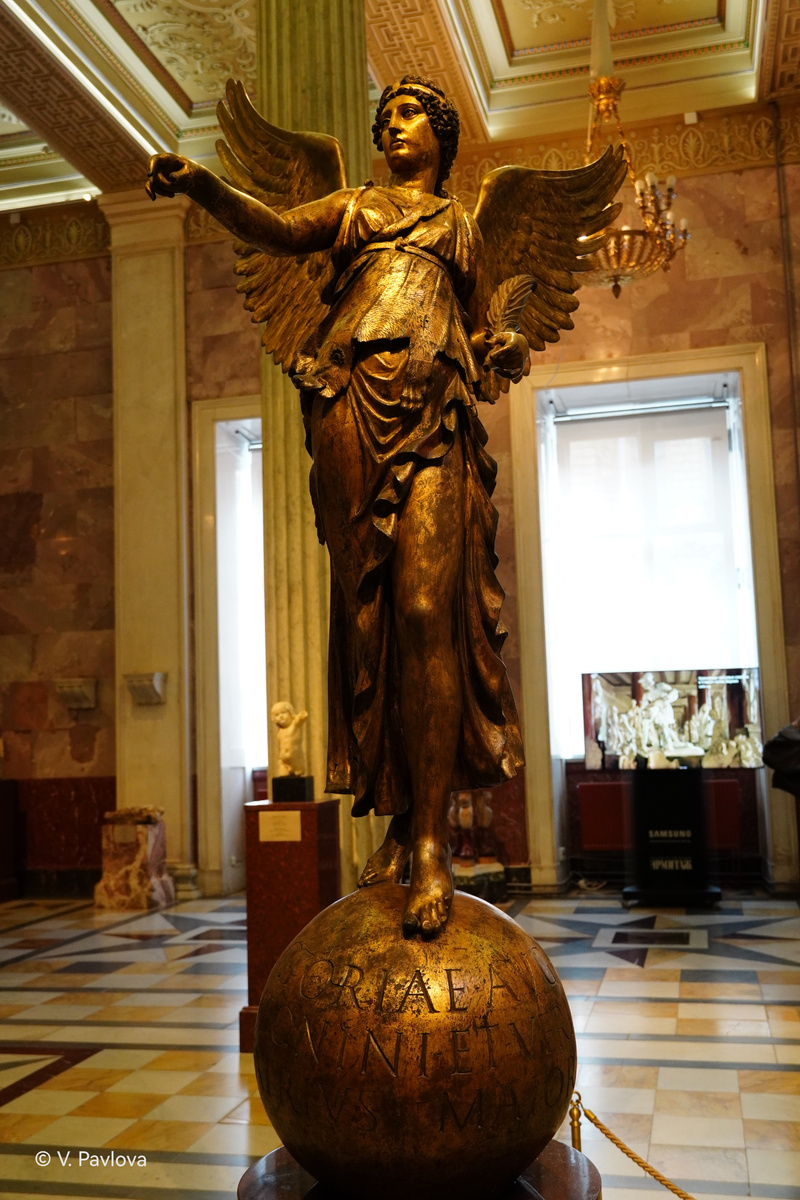 Виктория Кальватоне в Государственном Эрмитаже.