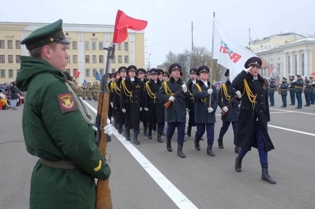   Репетиции торжественного прохождения войск начнутся 14 апреля.