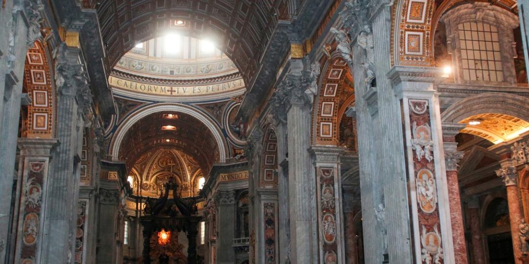 Трамп посягнул на сакральность Папы Римского, что может дорого ему обойтись