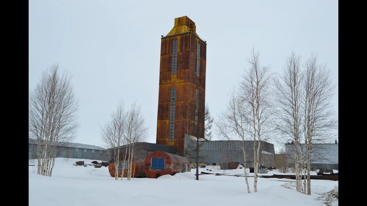 В посёлке Коротчаево законсервированная скважина