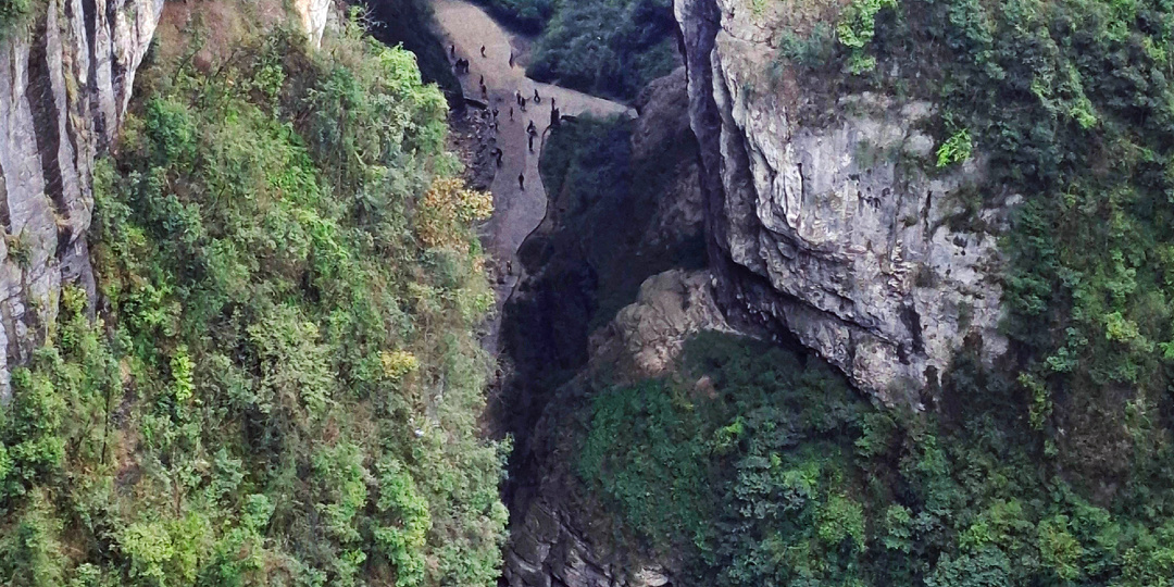 Карстовый парк Улун - природное чудо Китая и ровесник динозавров