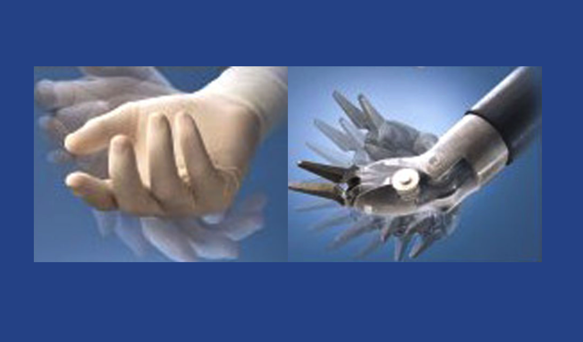 Объем движений роботических манипуляторов превышает физиологические возможности человеческой кисти.