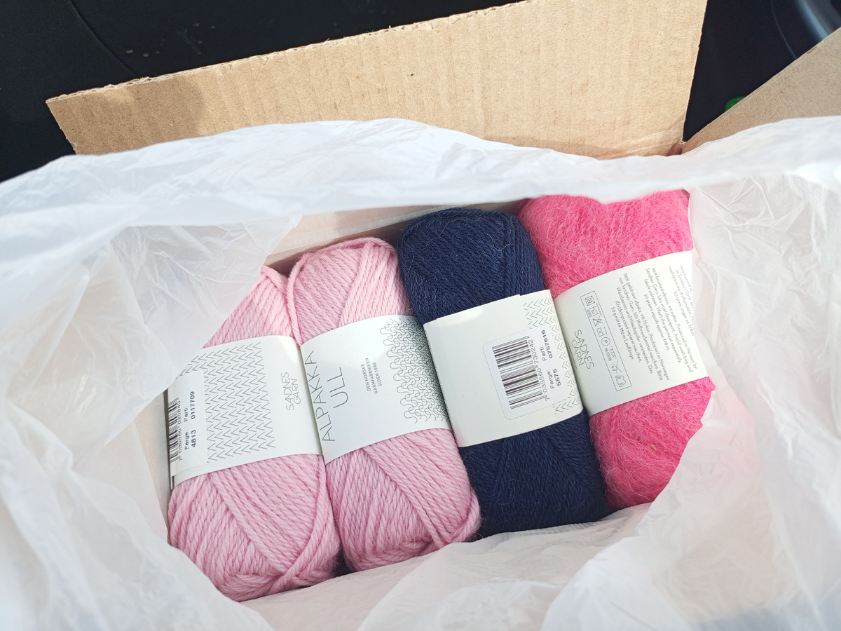 Пряжа приходит в таком виде