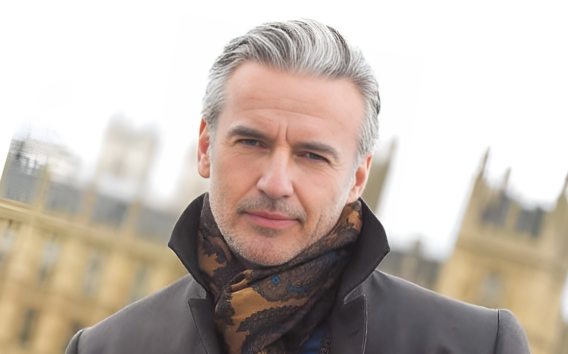 Две сестры источник фото - pinterest.com