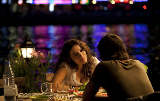 Двое, которые встретились спустя несколько лет.