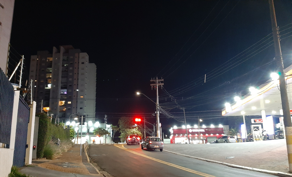 Ночная Бразилия (город Кампинас).