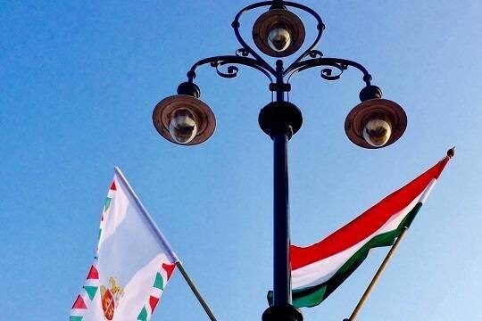    Стало известно о подготовке «масштабной сделки» между ЕС и победившим на выборах соперником Орбана