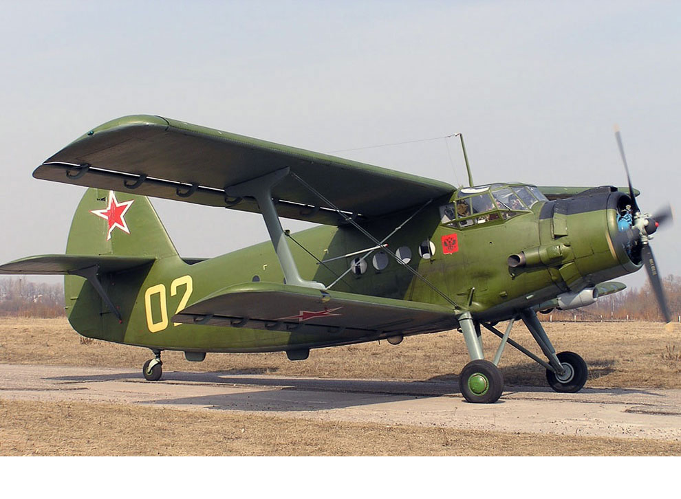Ан 2 военный самолет