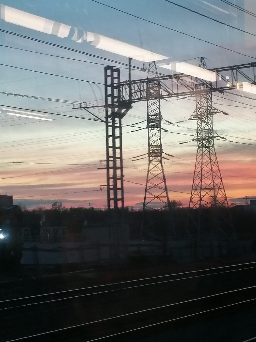 Рассветы... Закаты... Куда я... Куда ты... 