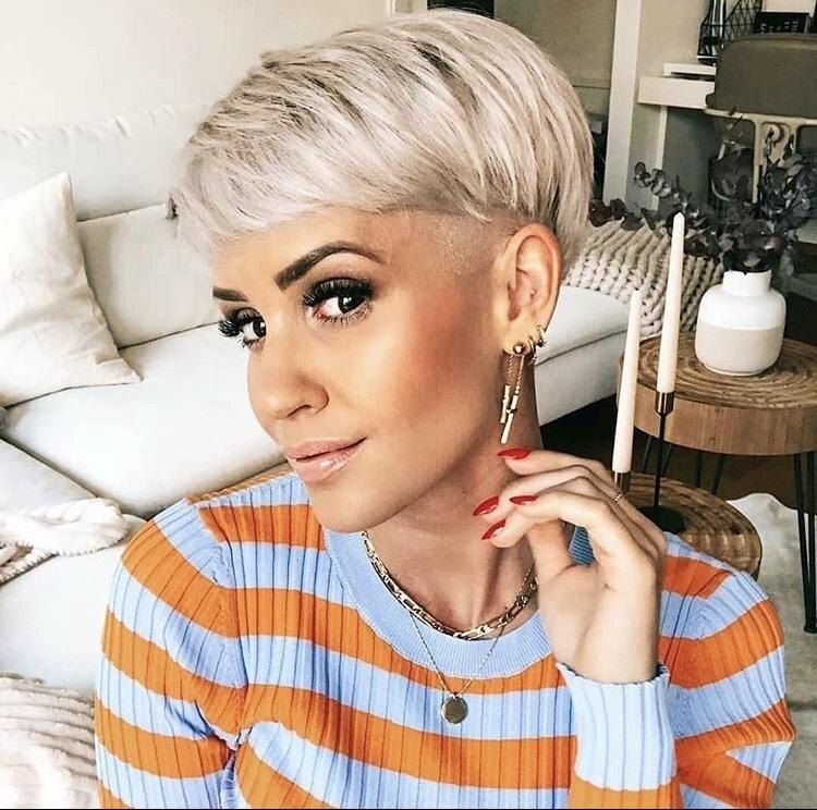 https://www.instagram.com/shorthairlife/