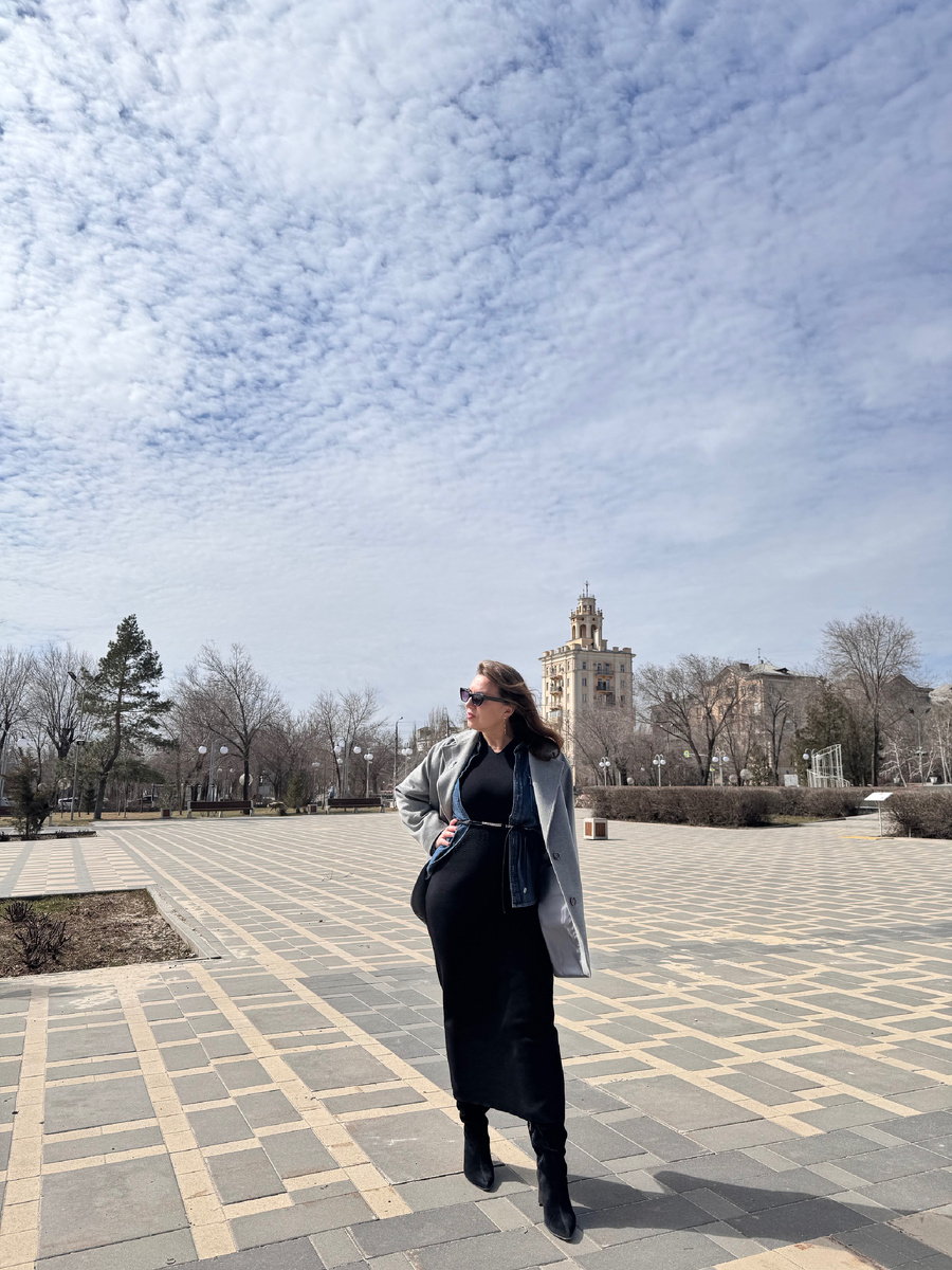 © Эвелина Гаевская, соцсети @evelinagaevskaya. Во время прогулки.