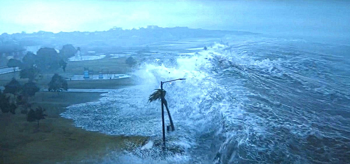 Если верить покойному Евгению Осину, в такие дни девушки-моря́чки приходили к нему за гитарой. 