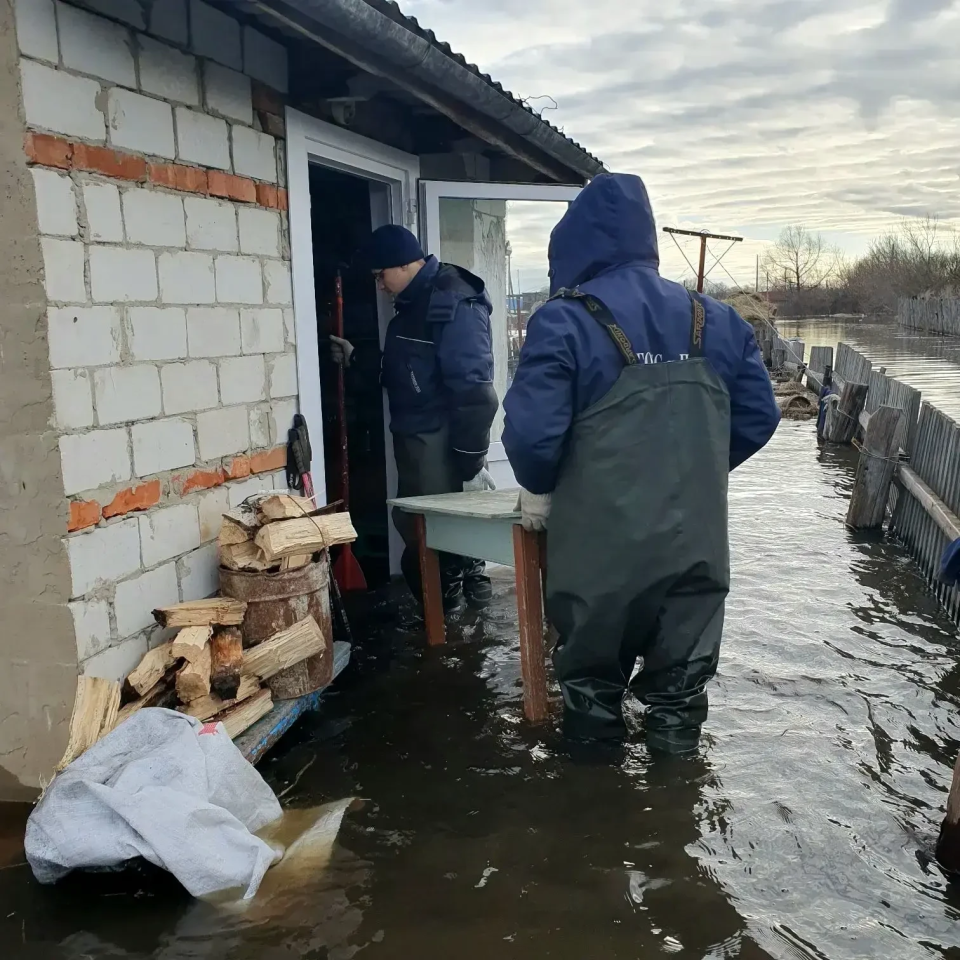    Паводок в селе Хабары. Источник: управление Алтайского края по делам ГОЧС и ПБ
