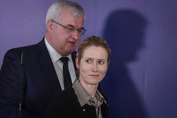 Министр иностранных дел Украины Андрей Сибига и глава дипломатии ЕС Кая Каллас в Киеве, 31 марта 2026 года / Gleb Garanich/Reuters   📷