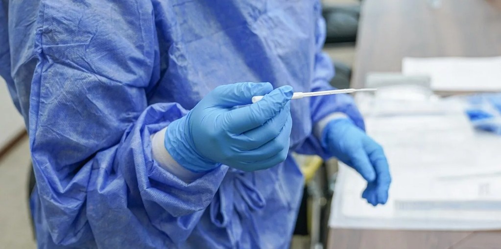 Влияние цитомегаловируса на иммунную систему людей с ВИЧ: новые данные