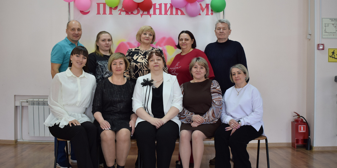 На одной волне уже 50 лет: как живёт и дышит творчеством МКДЦ «Мостостроитель"