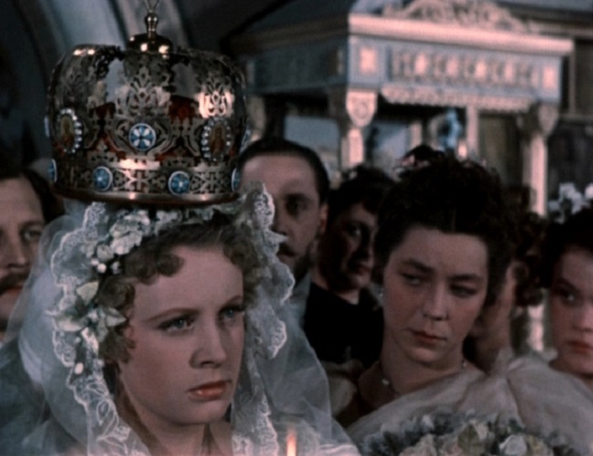 Кадр из фильма «Анна на шее» (1954). Скриншот.