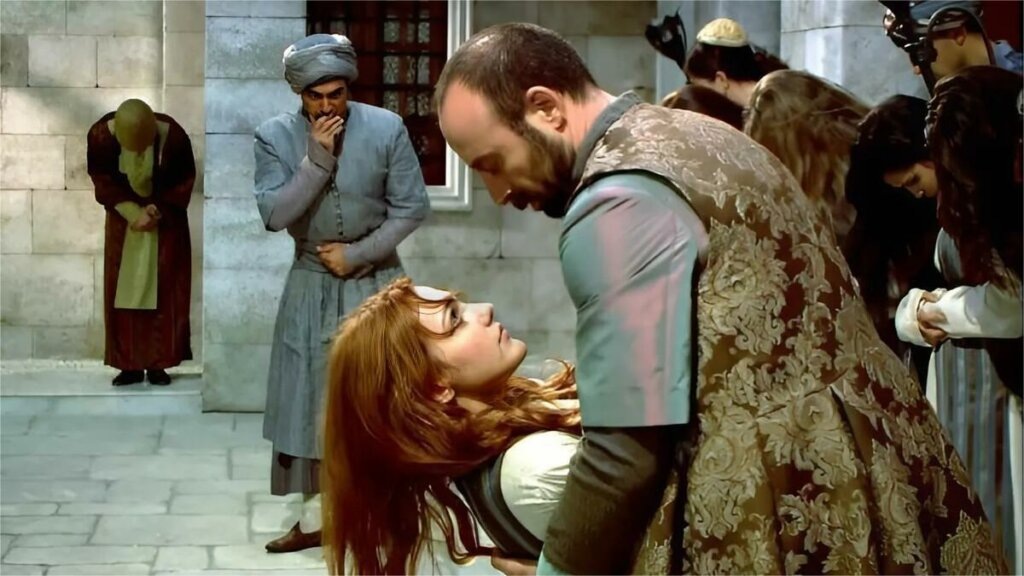 Фрагмент турецкого сериала Великолепный век. Хюррем и Сулейман